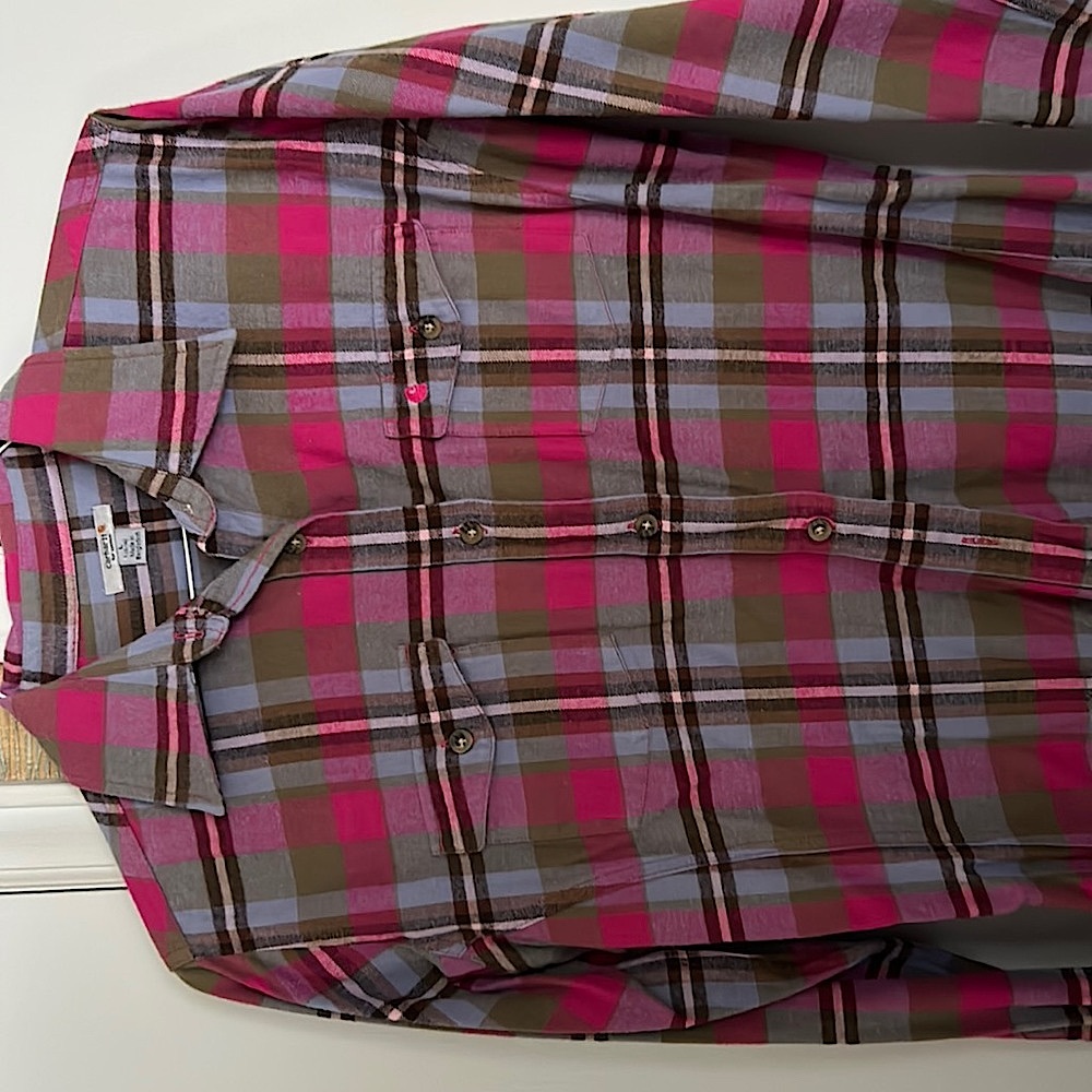 Women’s Carhartt Flannel Shirt